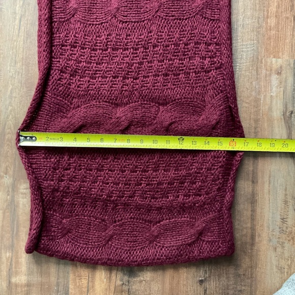 Burgundy Infinity Scarf - Picture 5 of 5